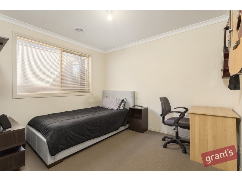 2 Salinger Lane, Narre Warren VIC 3805