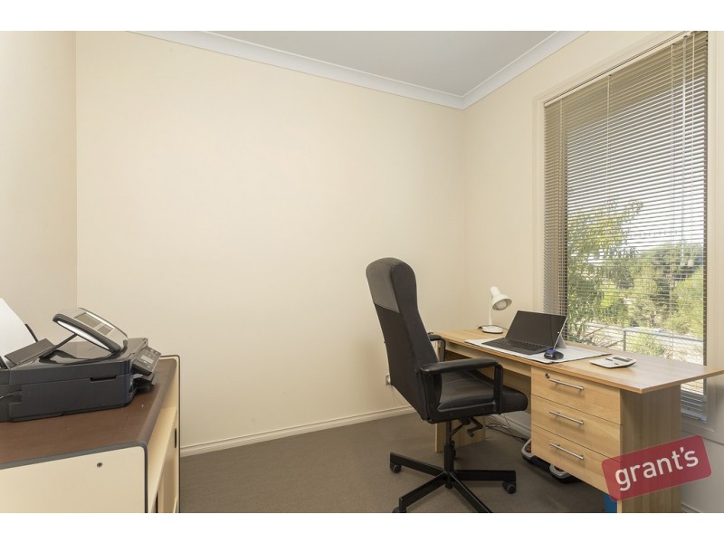 2 Salinger Lane, Narre Warren VIC 3805