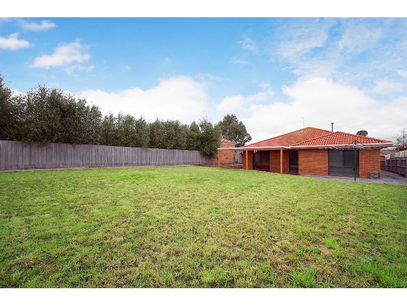 5 Jolimont Place, Narre Warren VIC 3805
