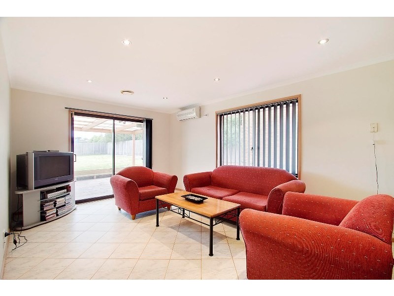 5 Jolimont Place, Narre Warren VIC 3805