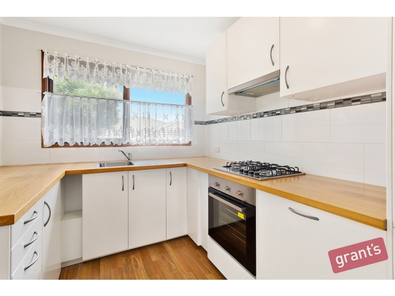 1/15 Kays Avenue, Hallam VIC 3803