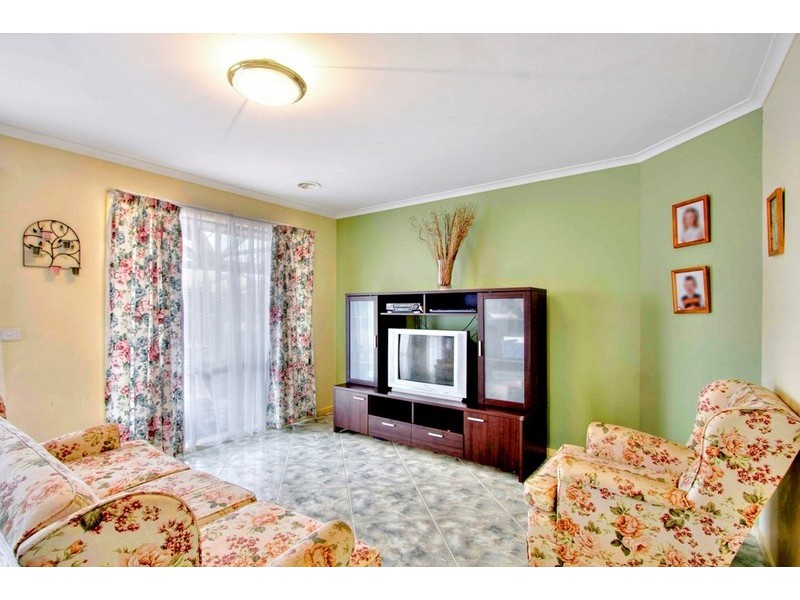 30 England Walk, Narre Warren South VIC 3805