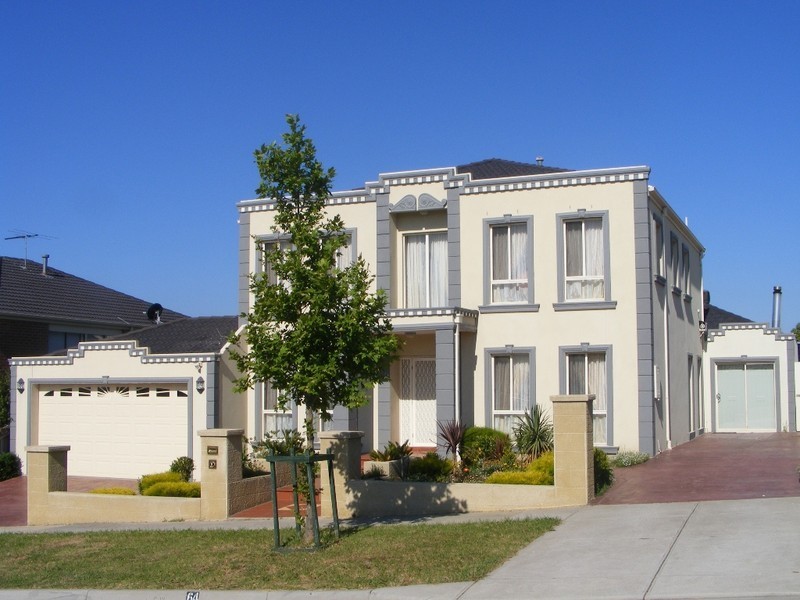 64 The Avenue, Narre Warren South VIC 3805