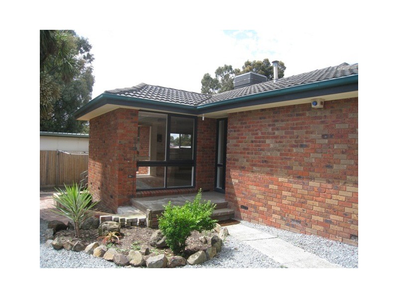 62 Saxonwood Dve, Narre Warren VIC 3805