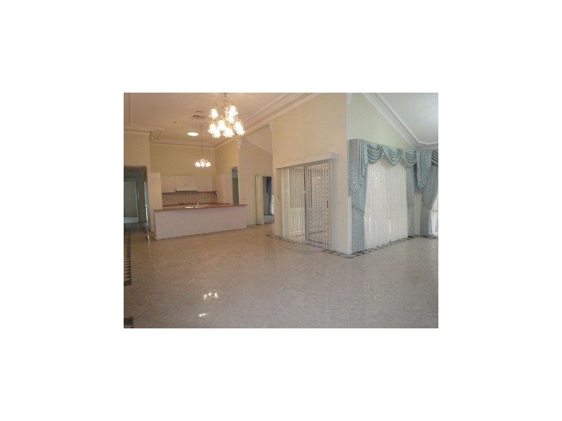 1 Tangerine Dve, Narre Warren South VIC 3805