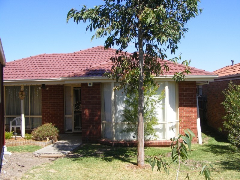 17 Greg Court, Narre Warren VIC 3805