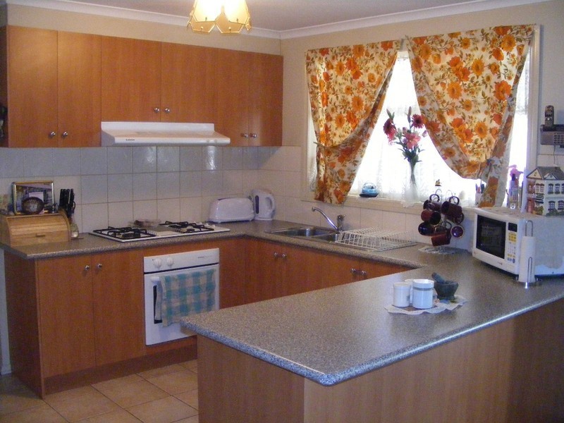 17 Greg Court, Narre Warren VIC 3805