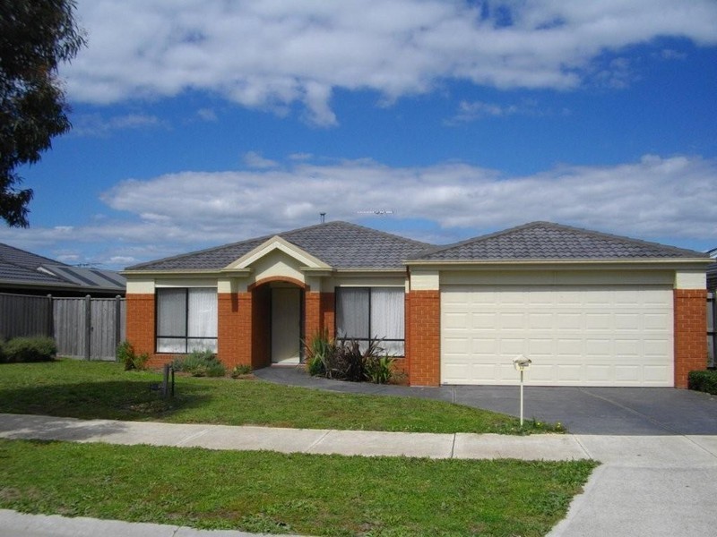 12 Ambiance Crs, Narre Warren South VIC 3805