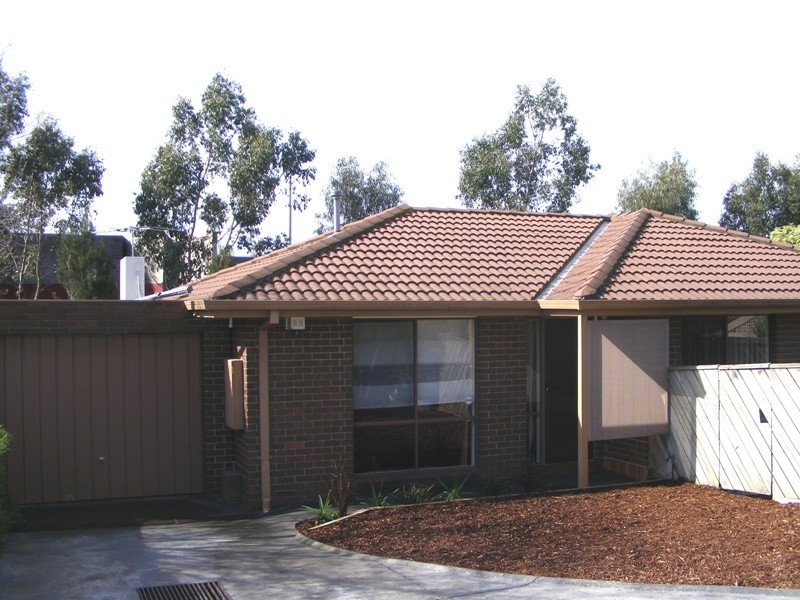 2/6 Blackwood Dve, Narre Warren VIC 3805