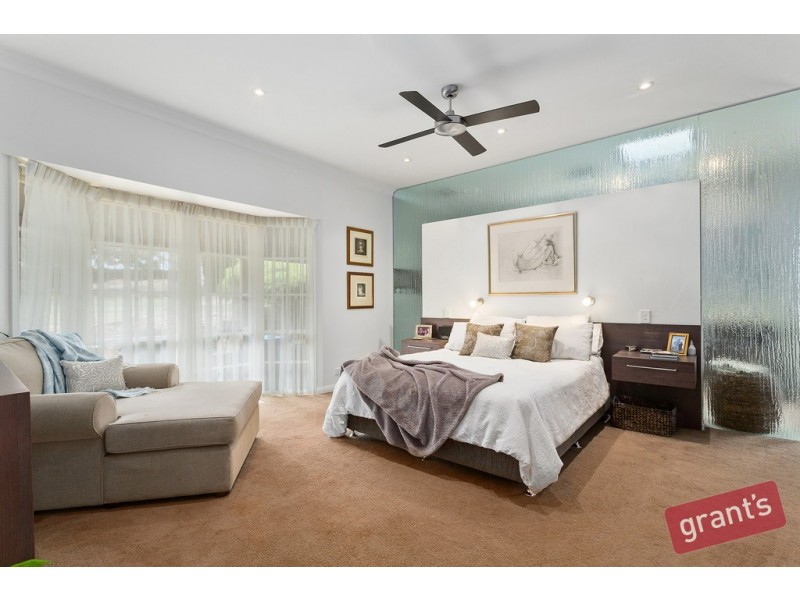 45 Robinson Road, Narre Warren North VIC 3804