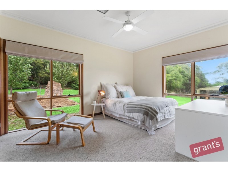 45 Robinson Road, Narre Warren North VIC 3804