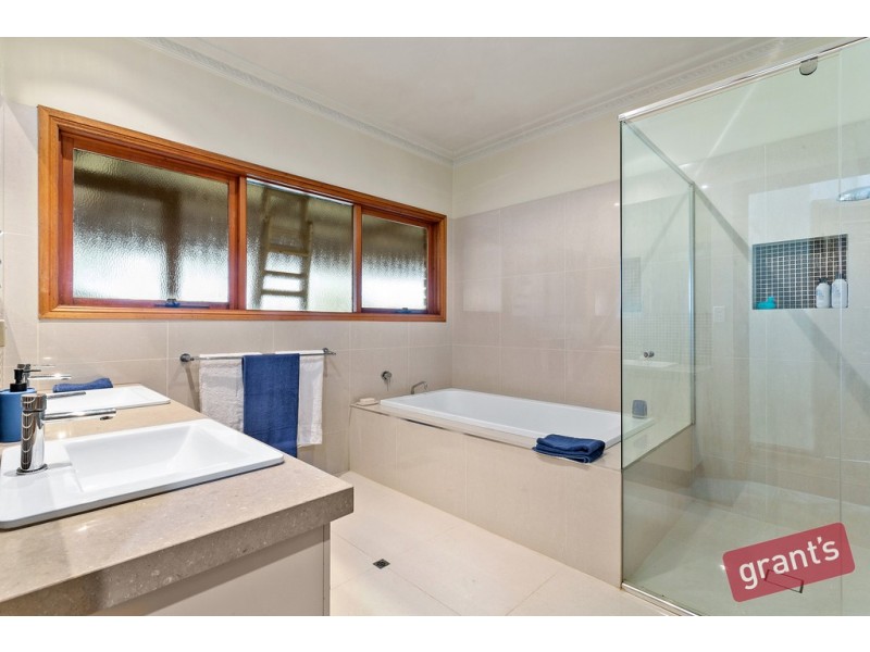 45 Robinson Road, Narre Warren North VIC 3804