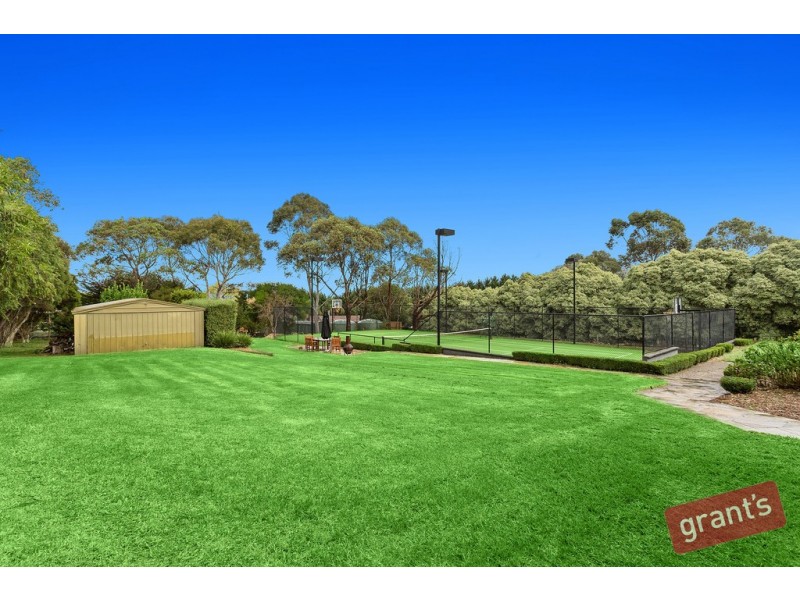 45 Robinson Road, Narre Warren North VIC 3804