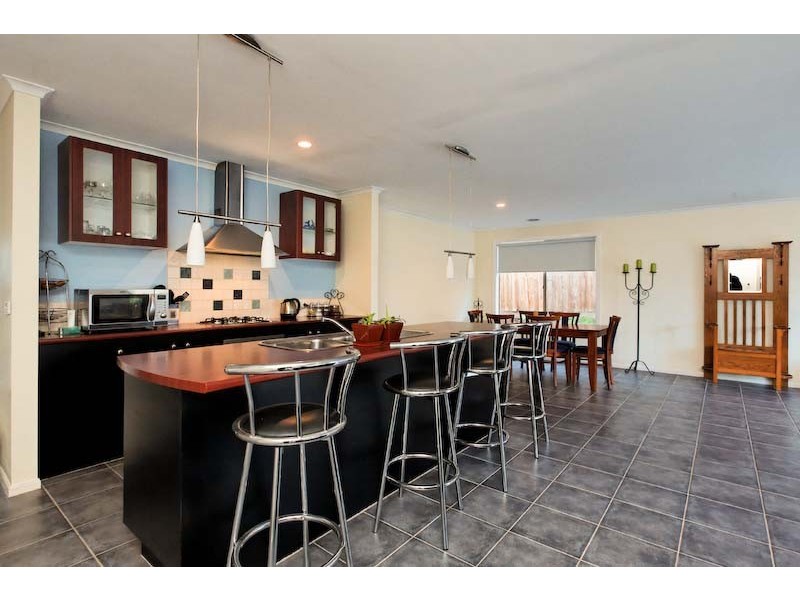 12 Cremona Place, Narre Warren South VIC 3805