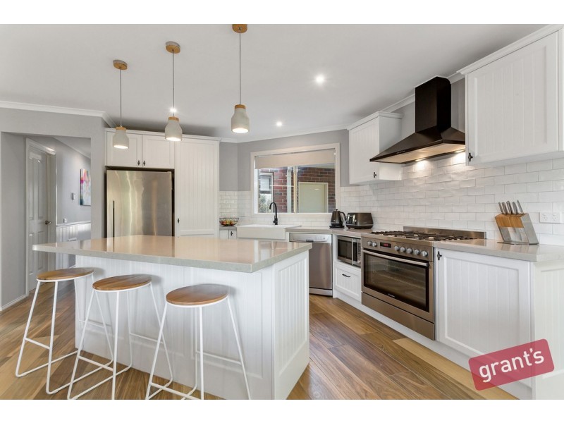 5 Phelan Place, Narre Warren VIC 3805