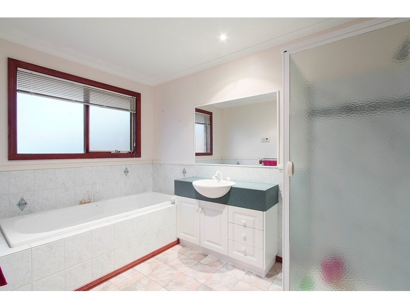 41 Shinners Avenue, Narre Warren VIC 3805