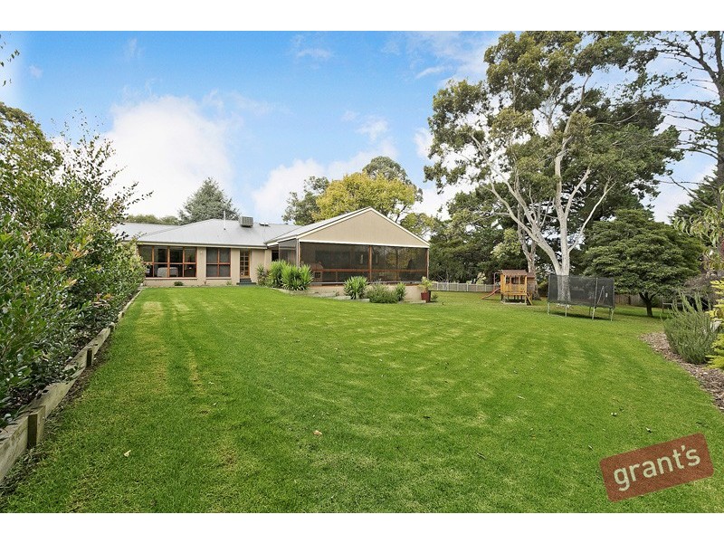 5 Legerwood Road, Narre Warren North VIC 3804