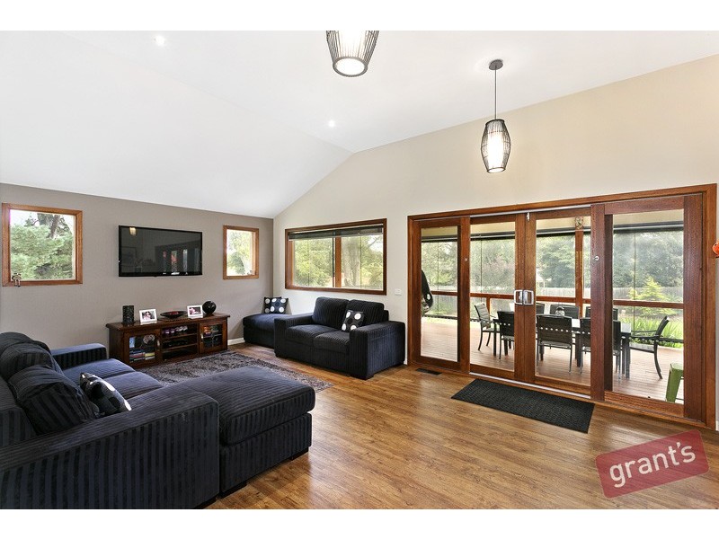 5 Legerwood Road, Narre Warren North VIC 3804