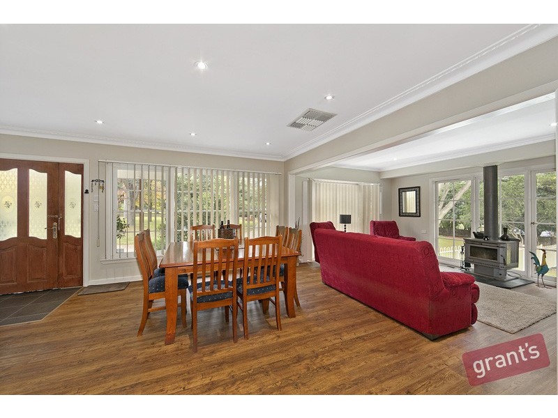 5 Legerwood Road, Narre Warren North VIC 3804