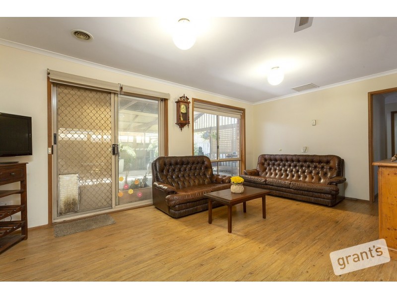 53 Barondi Avenue, Narre Warren VIC 3805