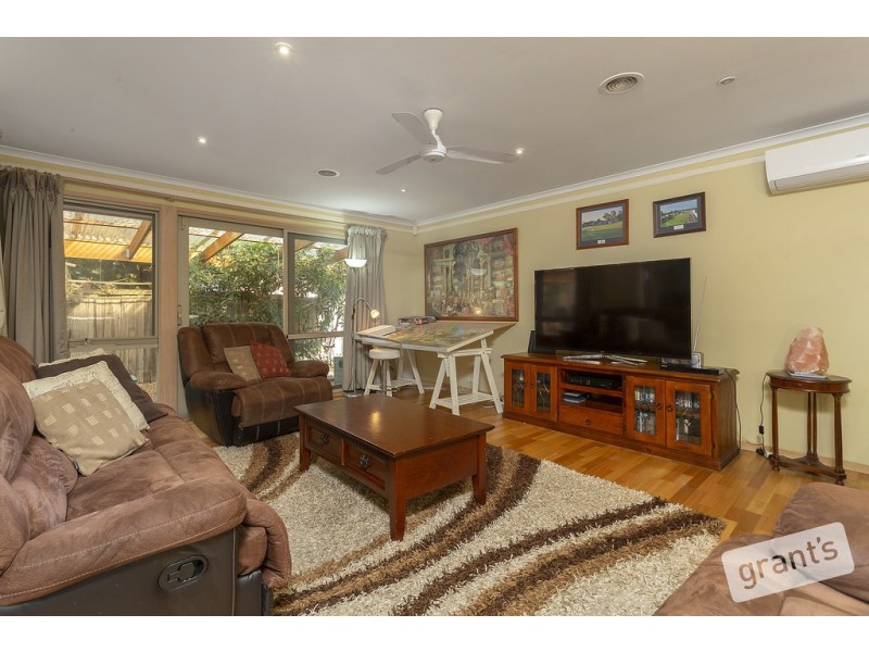 9 Driftwood Court, Frankston VIC 3199