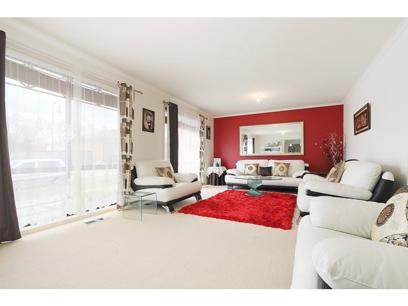 1 Pimento Close, Narre Warren South VIC 3805