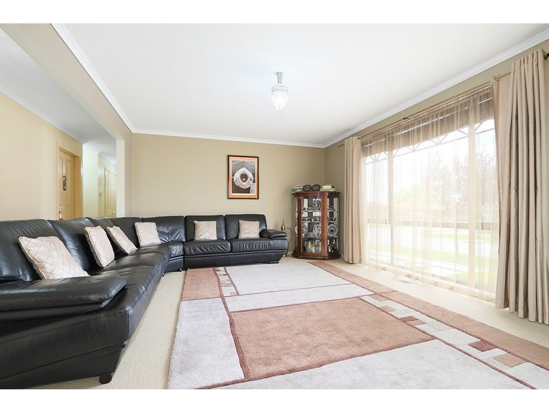 1 Pimento Close, Narre Warren South VIC 3805