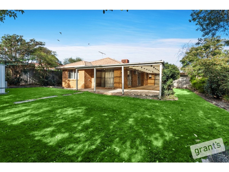 11 Estella Court, Narre Warren VIC 3805