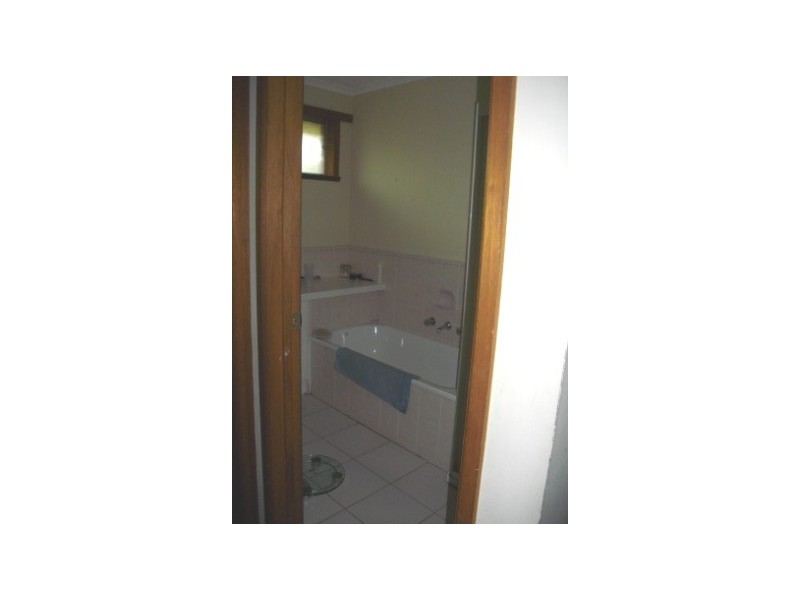 40 Tarcoola Dve, Narre Warren VIC 3805