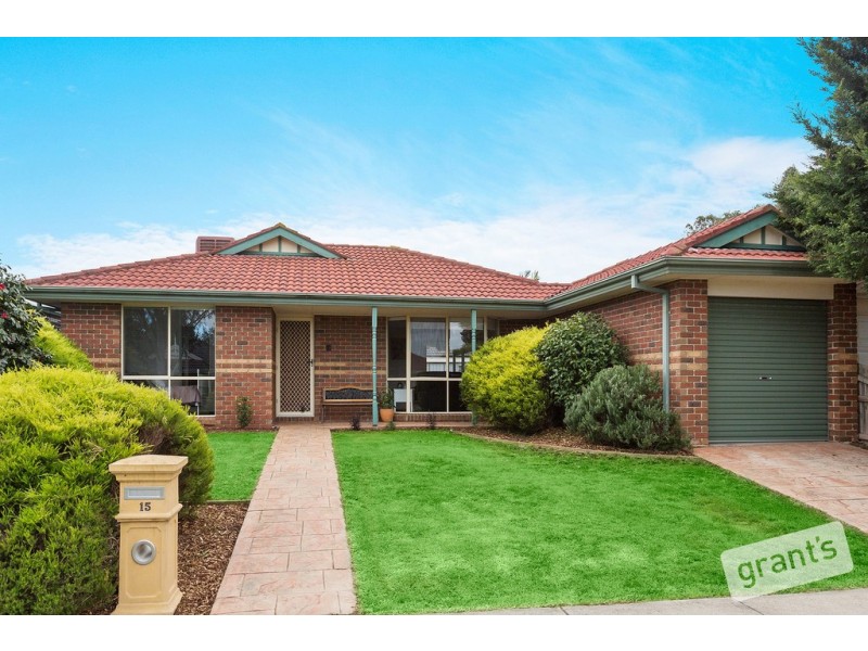 15 Armadale Drive, Narre Warren VIC 3805