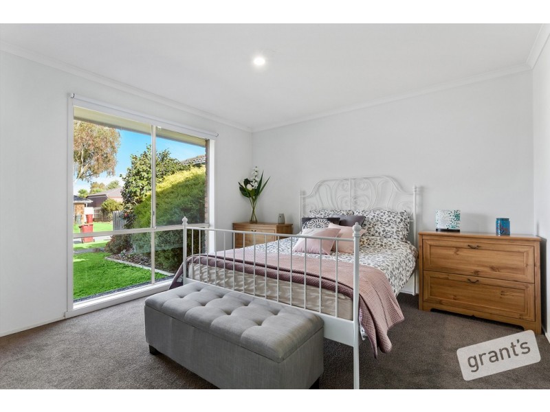 15 Armadale Drive, Narre Warren VIC 3805