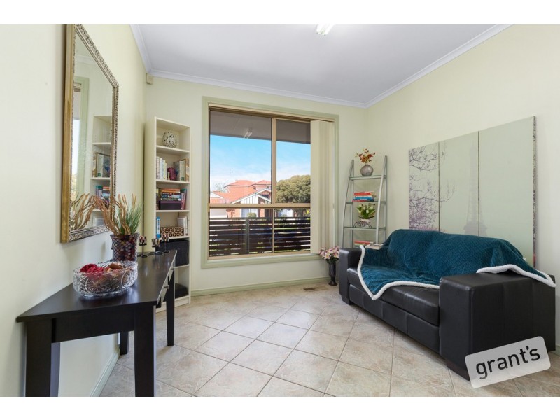 2 Ainsleigh Court, Narre Warren VIC 3805