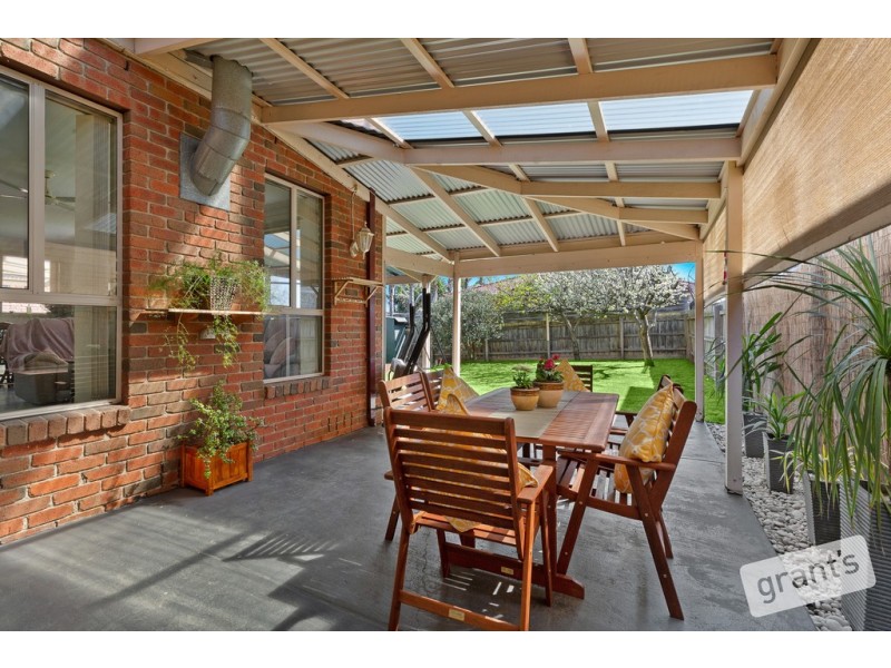 2 Ainsleigh Court, Narre Warren VIC 3805