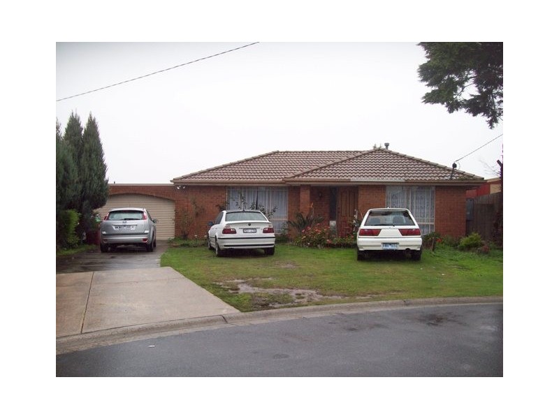 6 Linda Court, Hampton Park VIC 3976