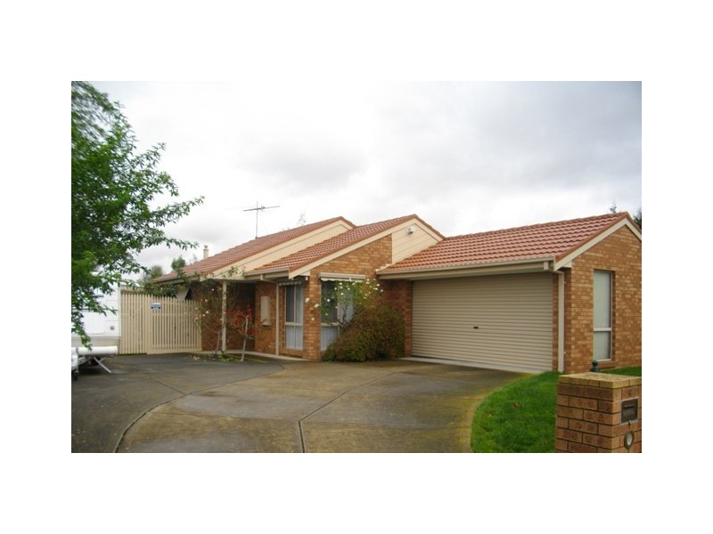 6 Carroll Court, Narre Warren VIC 3805