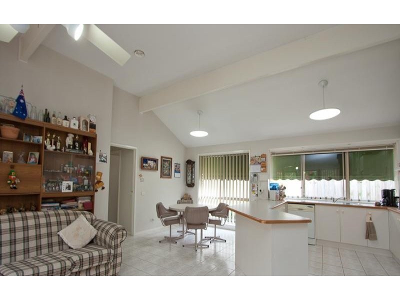 6 Carroll Court, Narre Warren VIC 3805