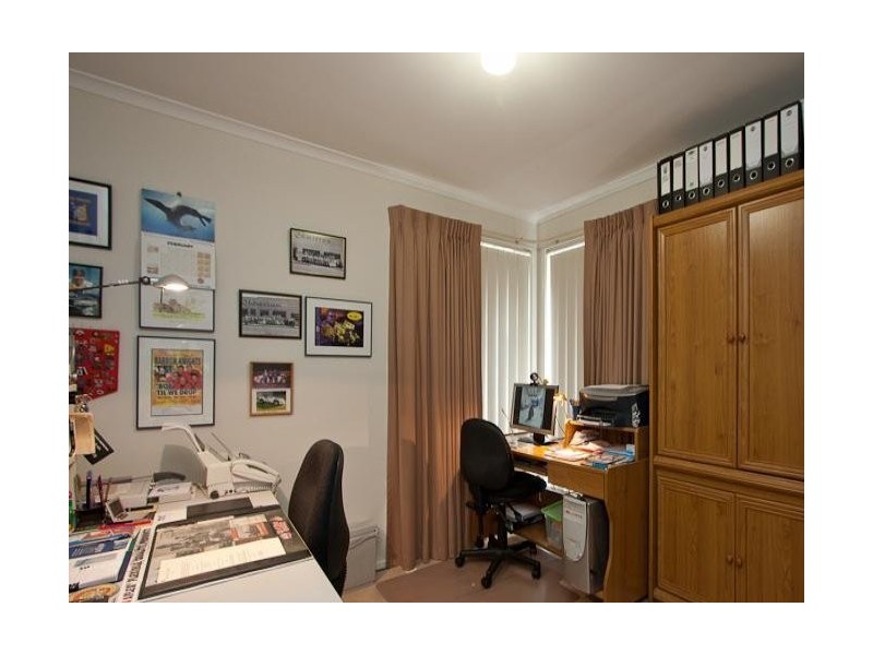6 Carroll Court, Narre Warren VIC 3805