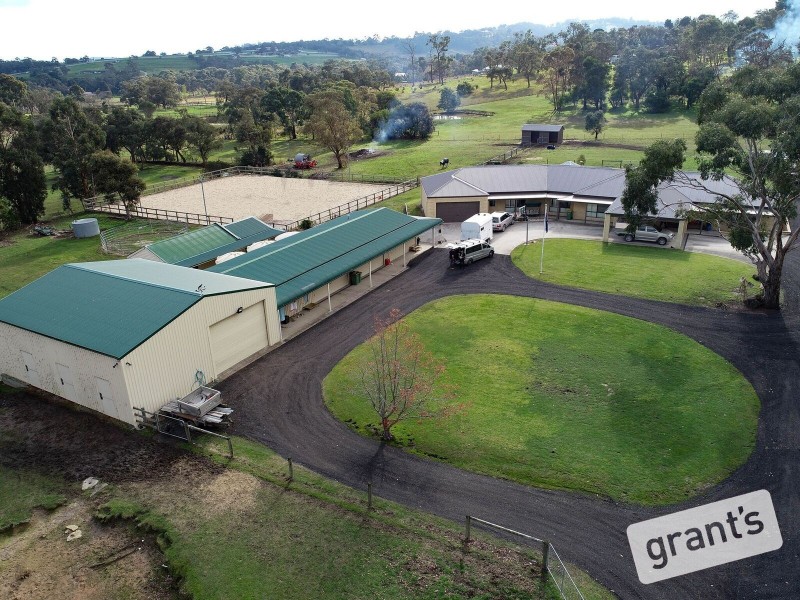 13 Mountain Flat Road, Narre Warren East VIC 3804