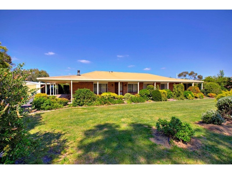 171 Greaves Road, Narre Warren South VIC 3805