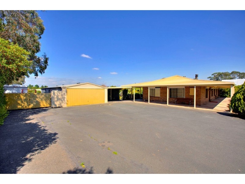171 Greaves Road, Narre Warren South VIC 3805