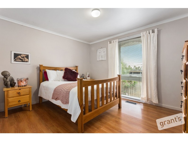 10 Everton Close, Hallam VIC 3803