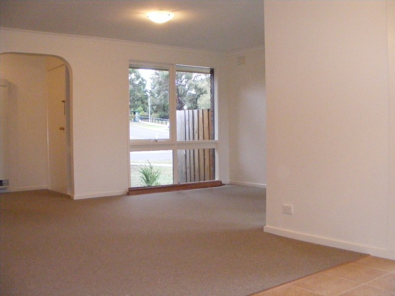 62 Saxonwood Drive, Narre Warren VIC 3805