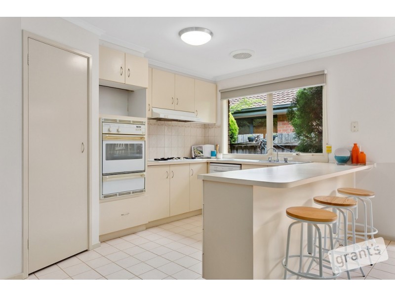 21 Ellenvale Drive, Narre Warren VIC 3805