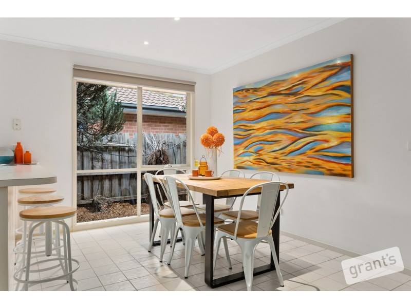 21 Ellenvale Drive, Narre Warren VIC 3805