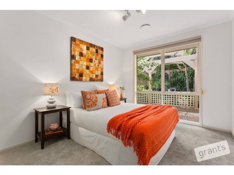 21 Ellenvale Drive, Narre Warren VIC 3805