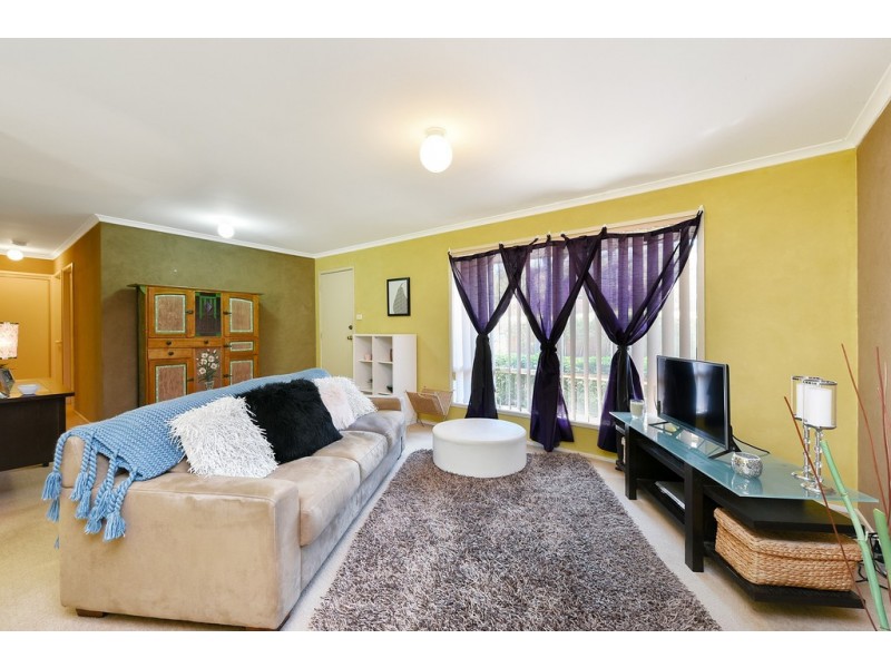 12 Enfield Place, Forest Hill VIC 3131