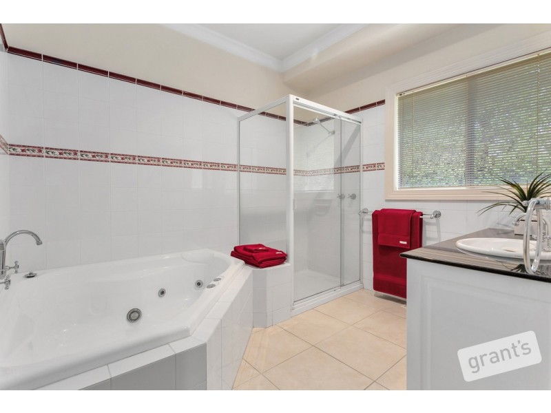 5-6 Maurice Court, Narre Warren North VIC 3804