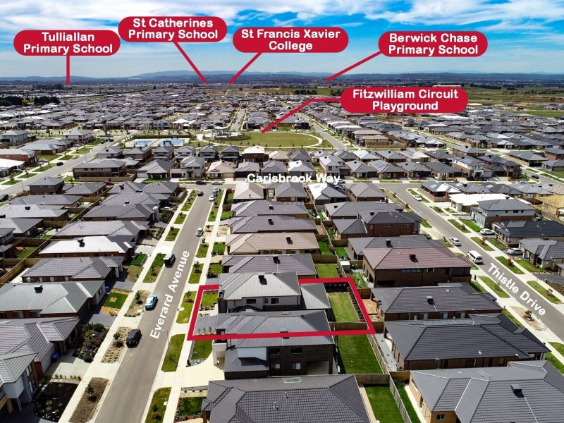 11 Everard Avenue, Clyde North VIC 3978