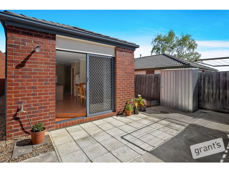 2 Manhattan Mews, Narre Warren VIC 3805