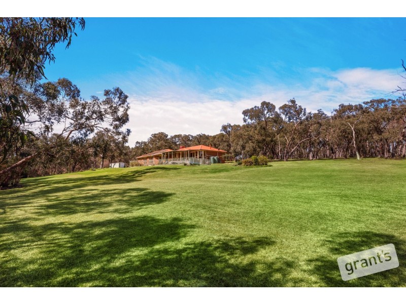 215A Belgrave-Hallam Road, Belgrave South VIC 3160